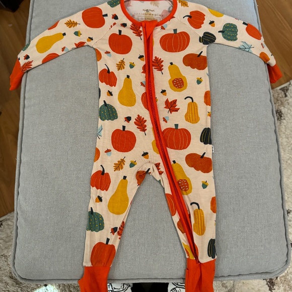 HTF Fall Pumpkins Little Sleepies Zippy 0-3mo